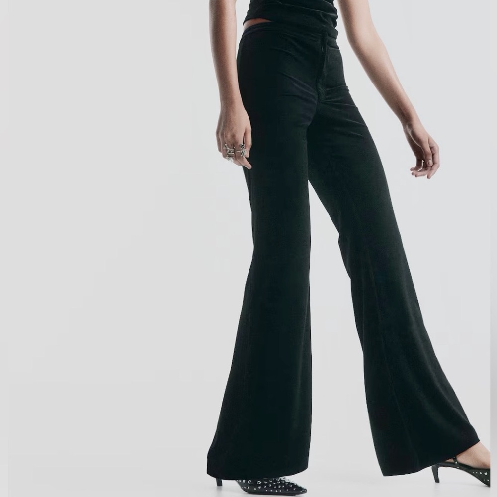 H&M NWT black velvet velour straight wide leg flare pants - Picture 3 of 7